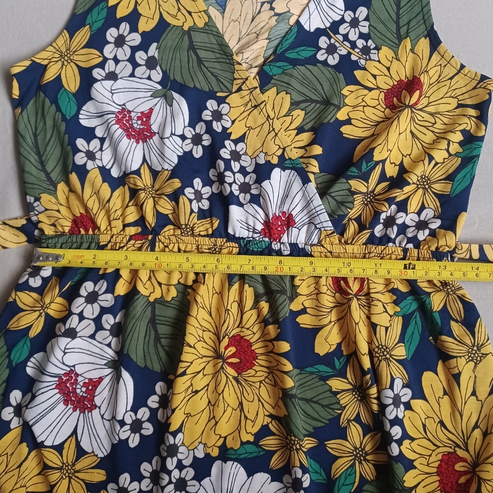 F21 Floral Print Dress - Picture 12 of 13